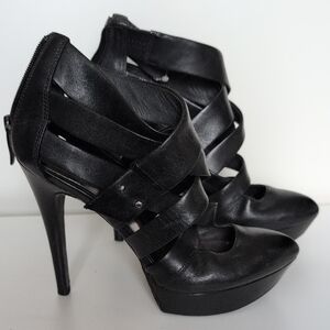 Guess Elegant Black Strappy Heels